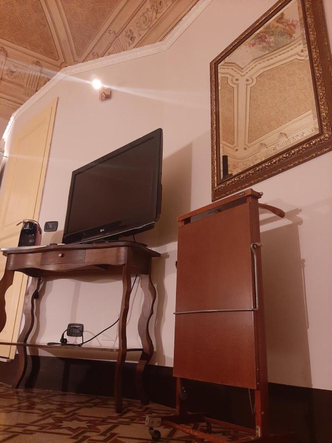 Vera Rooms 卡塔尼亚 外观 照片